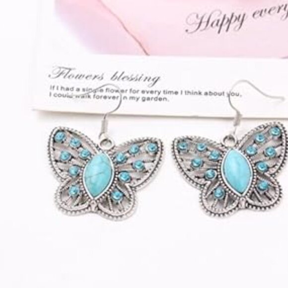 Turquoise Set of 3: Pendant Necklace, Earring, Bracelet Set - Picture 3 of 9